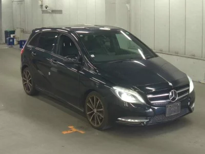 Mercedes-Benz B CLASS