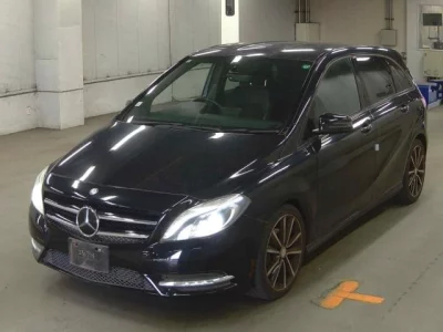 Mercedes-Benz B CLASS