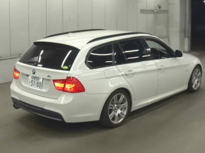 BMW 3-Series  с аукциона в Японии