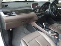 BMW X1 лот № 303 оценка 4  с аукциона в Японии 2