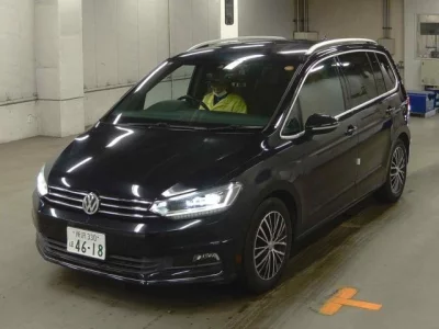 Volkswagen GOLF TOURAN