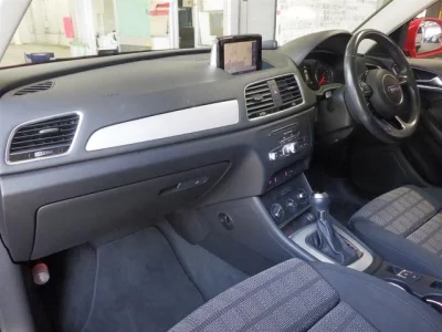 Audi Q3  с аукциона в Японии