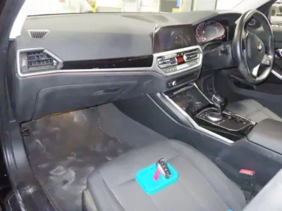 BMW 3-Series  с аукциона в Японии