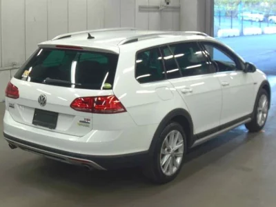 Volkswagen GOLF ALLTRACK
