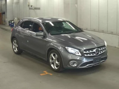 Mercedes-Benz GLA CLASS