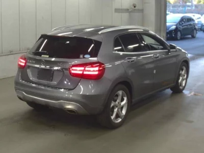 Mercedes-Benz GLA CLASS
