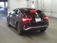 Audi Q3 лот № 522 оценка 5  с аукциона в Японии 4