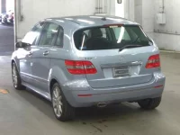 Mercedes-Benz B CLASS лот № 17 оценка 4  с аукциона в Японии 4