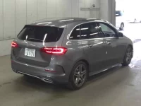 Mercedes-Benz B CLASS лот № 585 оценка 4.5  с аукциона в Японии 1