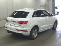 Audi Q3 лот № 563 оценка 4.5  с аукциона в Японии 1