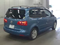 Volkswagen GOLF TOURAN лот № 569 оценка 3.5  с аукциона в Японии 1