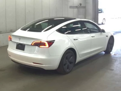 Tesla MODEL3