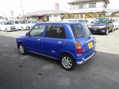 Daihatsu MIRA  с аукциона в Японии