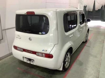 Nissan CUBE  с аукциона в Японии
