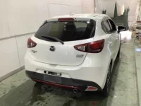 Mazda DEMIO лот № 12 оценка 4  с аукциона в Японии 1