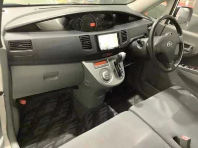 Daihatsu MOVE  с аукциона в Японии