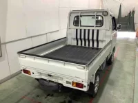 Daihatsu HIJET TRUCK лот № 3072 оценка R  с аукциона в Японии 1