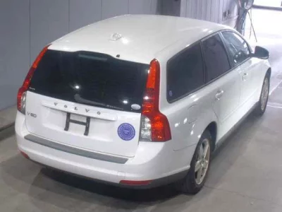Volvo V50