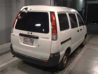 Toyota LITE ACE VAN лот № 6021 оценка 3.5  с аукциона в Японии 4