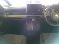 Toyota NOAH лот № 8156 оценка R  с аукциона в Японии 7