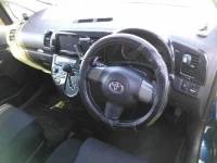 Toyota WISH лот № 2009 оценка 3.5  с аукциона в Японии 2