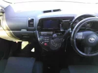 Toyota WISH лот № 2009 оценка 3.5  с аукциона в Японии 7