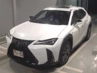 Lexus UX лот № 117 оценка R  с аукциона в Японии 3