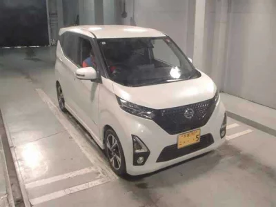 Nissan DAYZ  с аукциона в Японии
