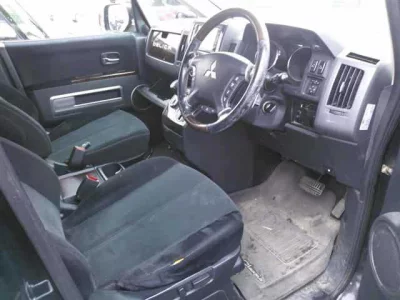 Mitsubishi DELICA D5