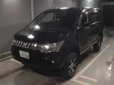 Mitsubishi DELICA D5