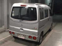 Mitsubishi MINICAB VAN лот № 2002 оценка 3.5  с аукциона в Японии 4