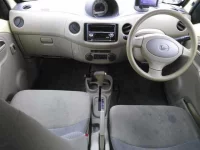 Daihatsu Esse лот № 2006 оценка 4  с аукциона в Японии 7