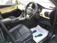 Lexus NX лот № 349 оценка 3.5  с аукциона в Японии 2