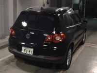 Volkswagen TIGUAN лот № 8099 оценка 4  с аукциона в Японии 4