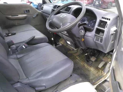 Mazda BONGO  с аукциона в Японии