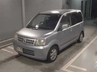 Nissan OTTI  с аукциона в Японии