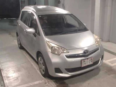 Toyota RACTIS  с аукциона в Японии