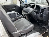 Mazda BONGO лот № 10501 оценка 3.5  с аукциона в Японии 2