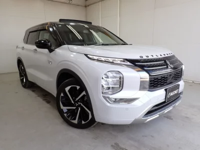 Mitsubishi OUTLANDER PHEV