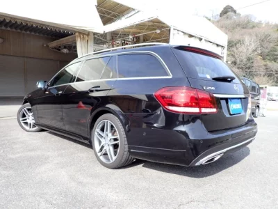 Mercedes-Benz E CLASS WAGON