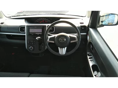 Daihatsu TANTO  с аукциона в Японии