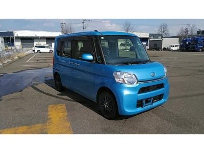 Daihatsu TANTO  с аукциона в Японии