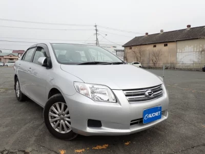 Toyota COROLLA AXIO  с аукциона в Японии