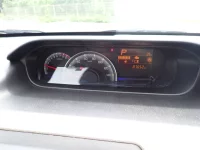 Suzuki WAGON R лот № 11062 оценка R  с аукциона в Японии 8