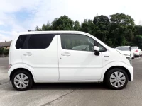 Suzuki WAGON R лот № 11062 оценка R  с аукциона в Японии 4
