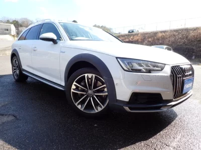 Audi A4  с аукциона в Японии