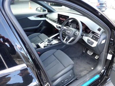 Audi A4  с аукциона в Японии