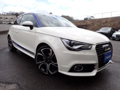 Audi A1  с аукциона в Японии