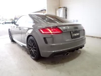 Audi TT лот № 36020 оценка 5  с аукциона в Японии 1