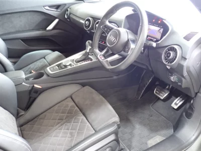 Audi TT  с аукциона в Японии